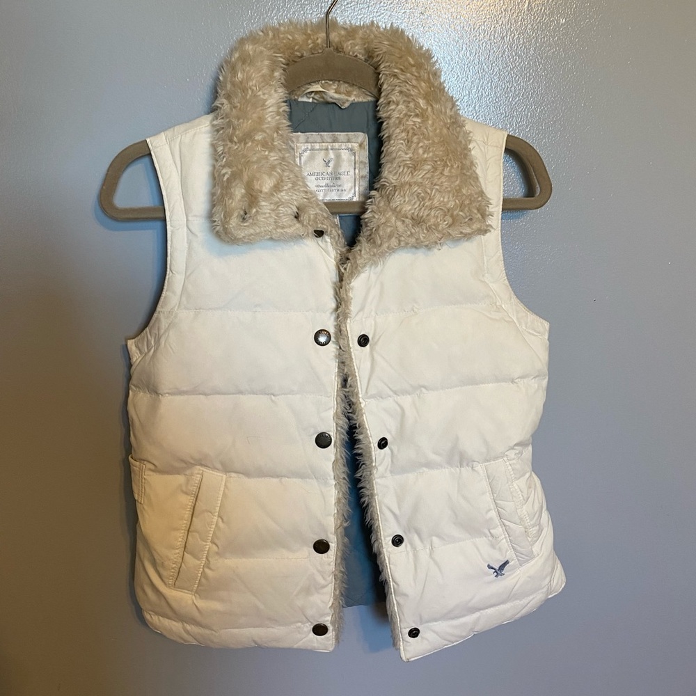 American Eagle Puffer Vest with Fur
